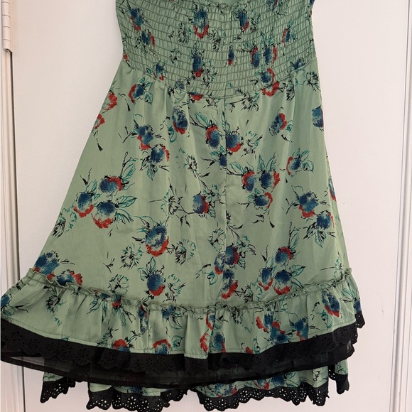 Free People Strapless Dress ASO Selena Gomez as Alex Russo in Wizards and Glee - Picture 12 of 15